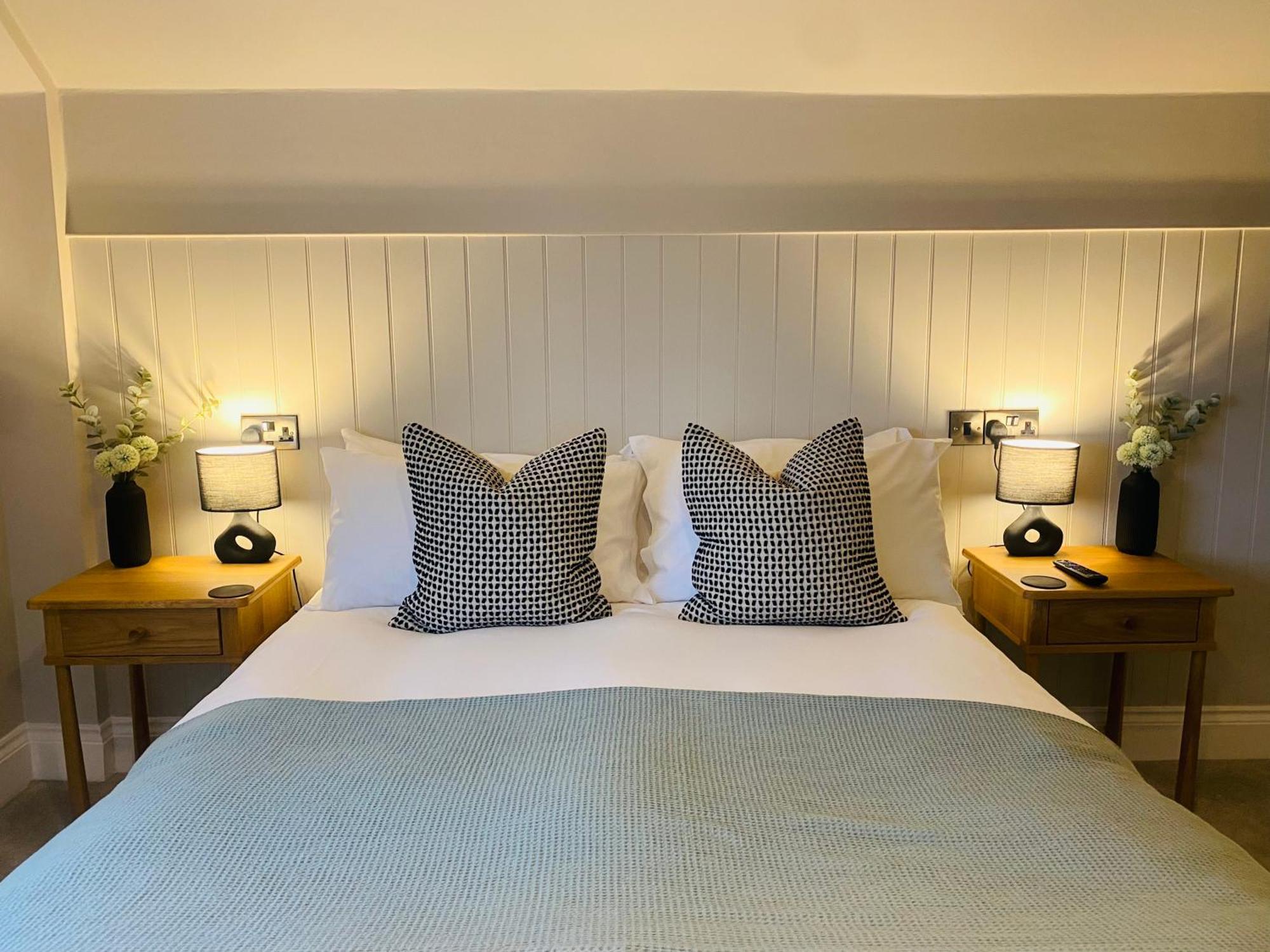 The Punchbowl Lapworth Bed & Breakfast Solihull Dış mekan fotoğraf